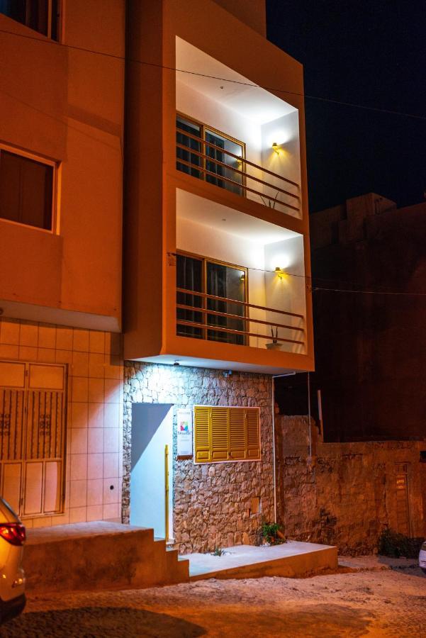 Apartamento Augusta Amwilla Guesthouse Mindelo Exterior foto